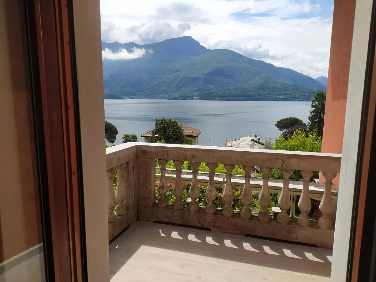 My Holidays - Camere Dei Fiori Gravedona Guest house